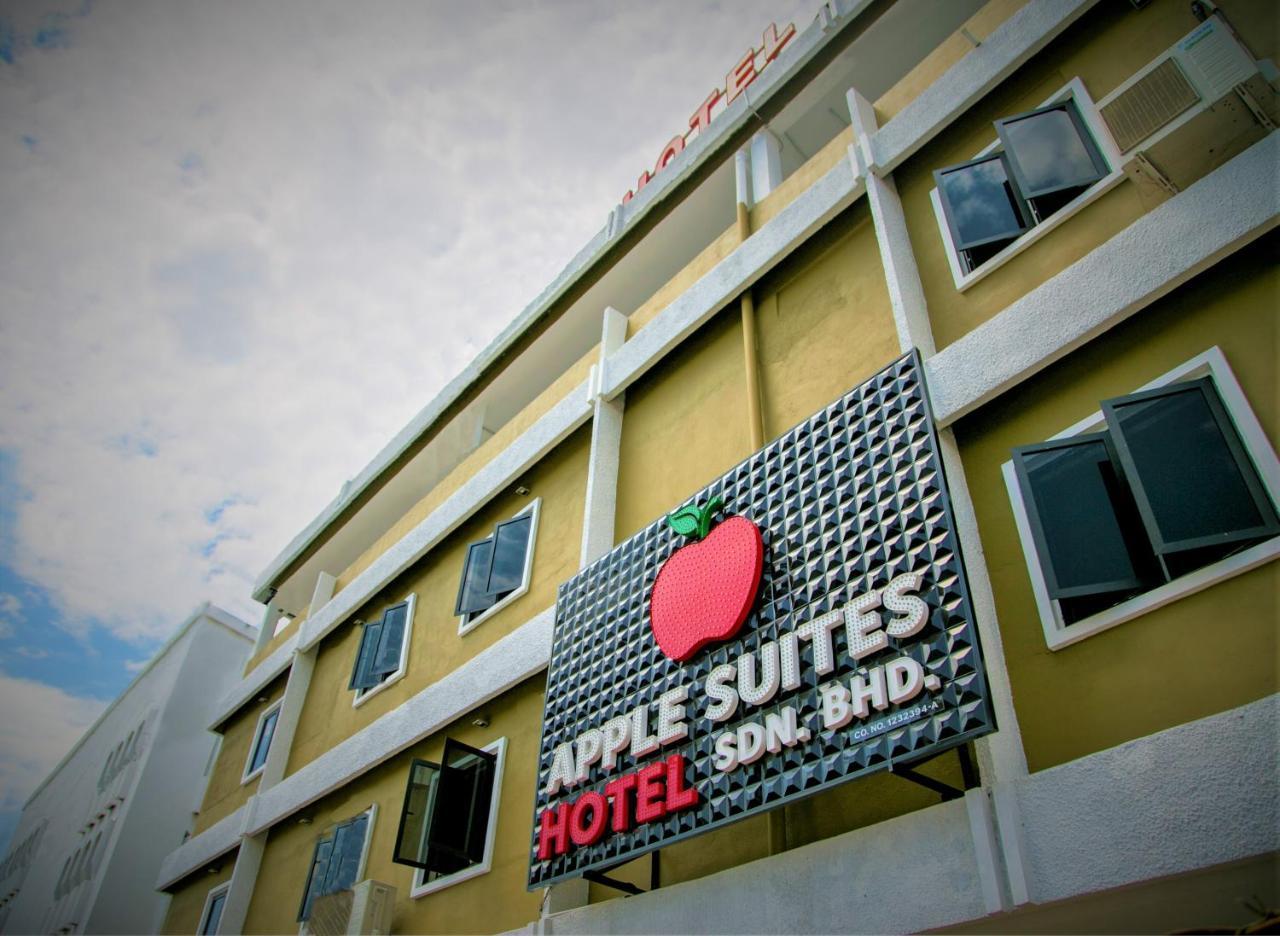 Apple Suites Hotel Sitiawan Exterior photo